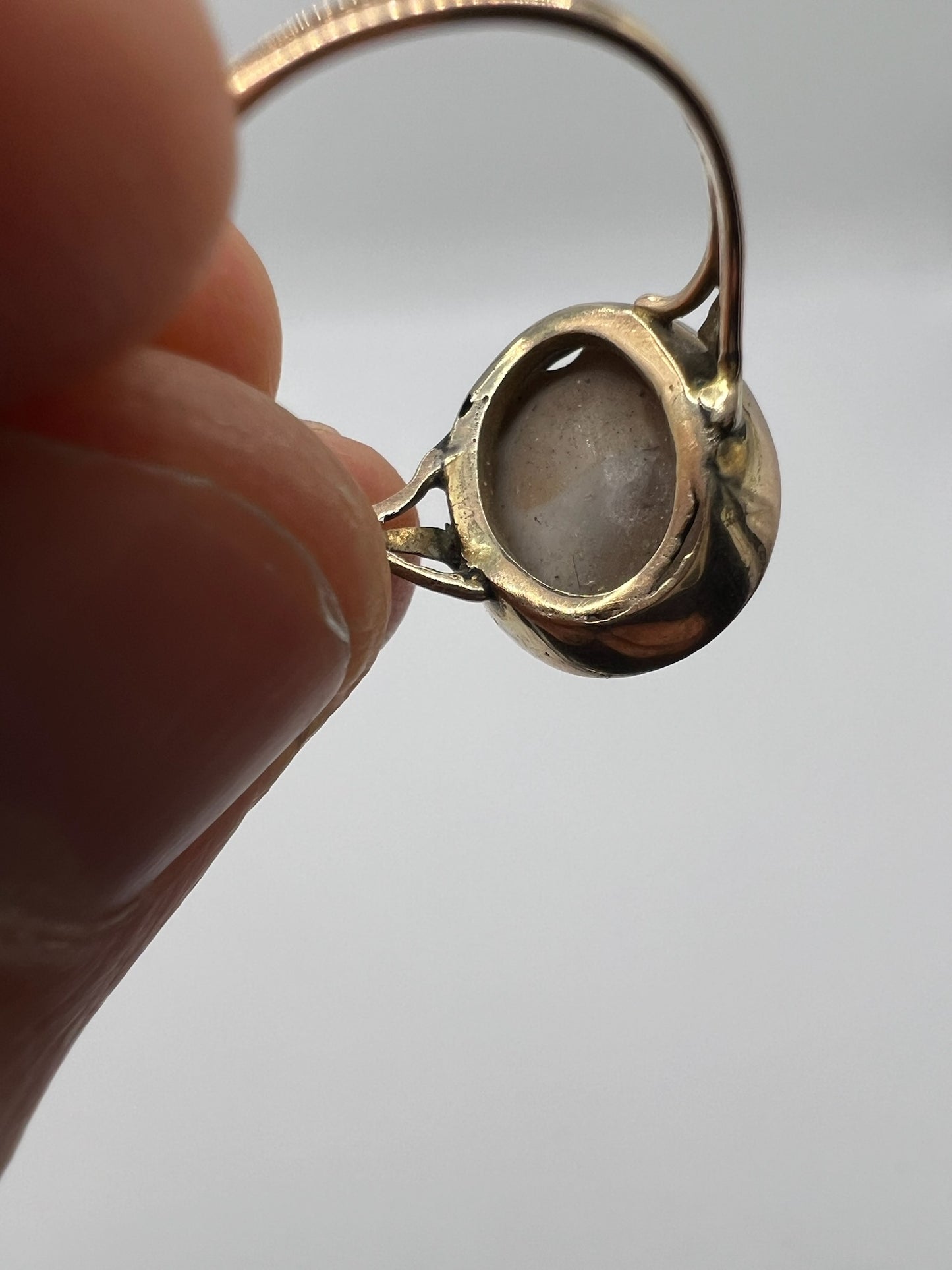 Finely Carved Antique Cameo Ring Aries Pinkie ring