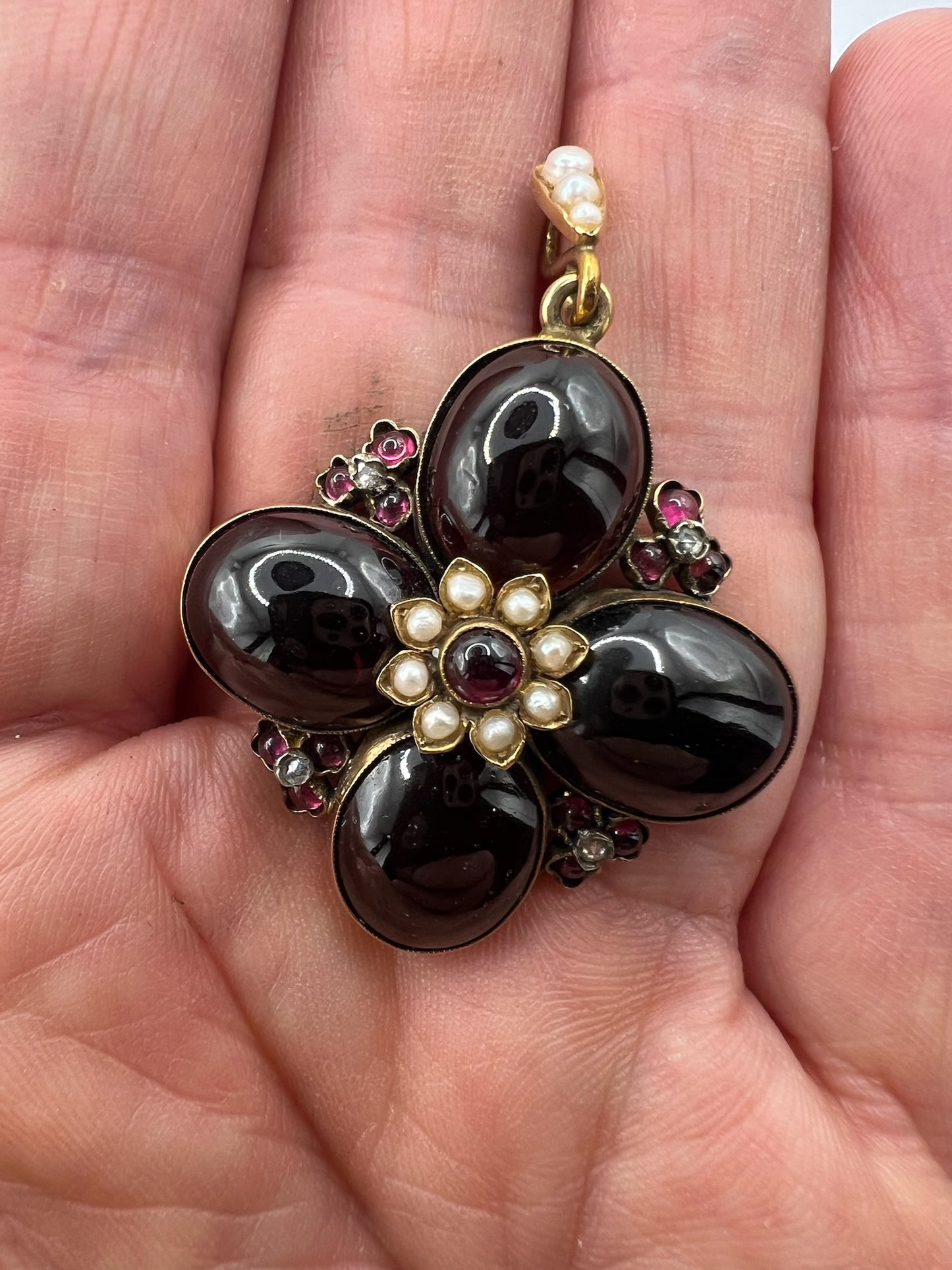 *Reserved* Garnet Carbuncle Quatrefoil Pearl Rose Cut Diamond 15ct Gold Victorian Pendant