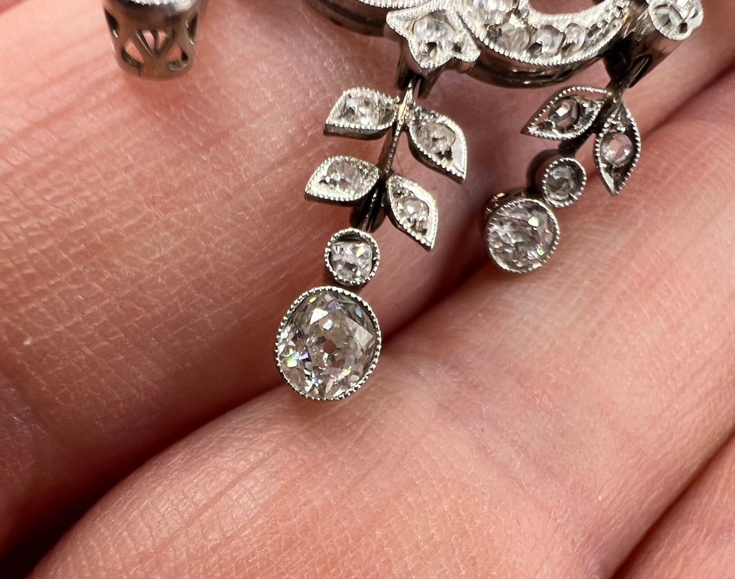 Antique Belle Époque diamond 18ct White Gold Sapphire Lavalier Necklace