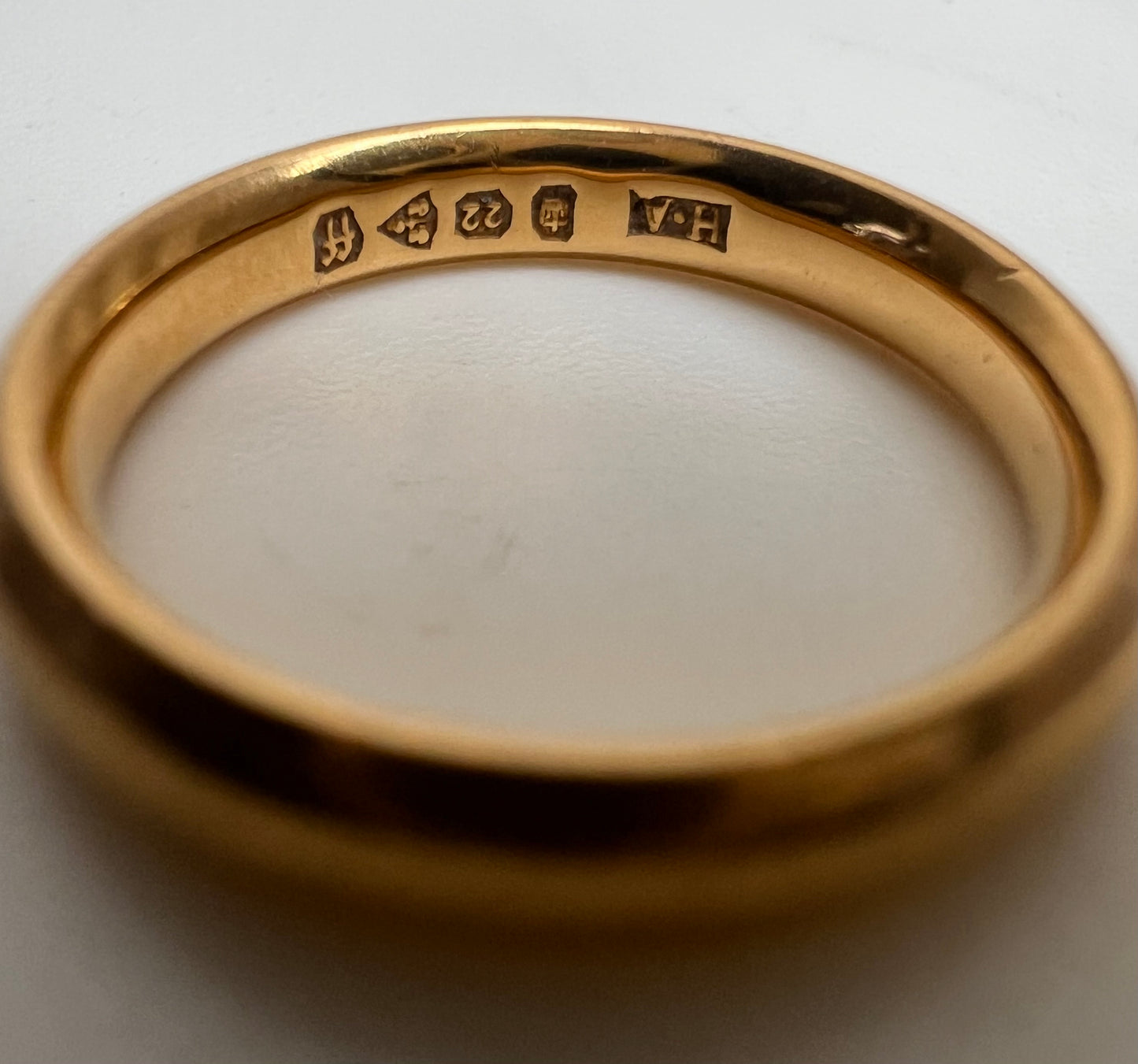 *Reserved Minh* 22ct Gold Donut Ring Wedding Band Size H.5 4