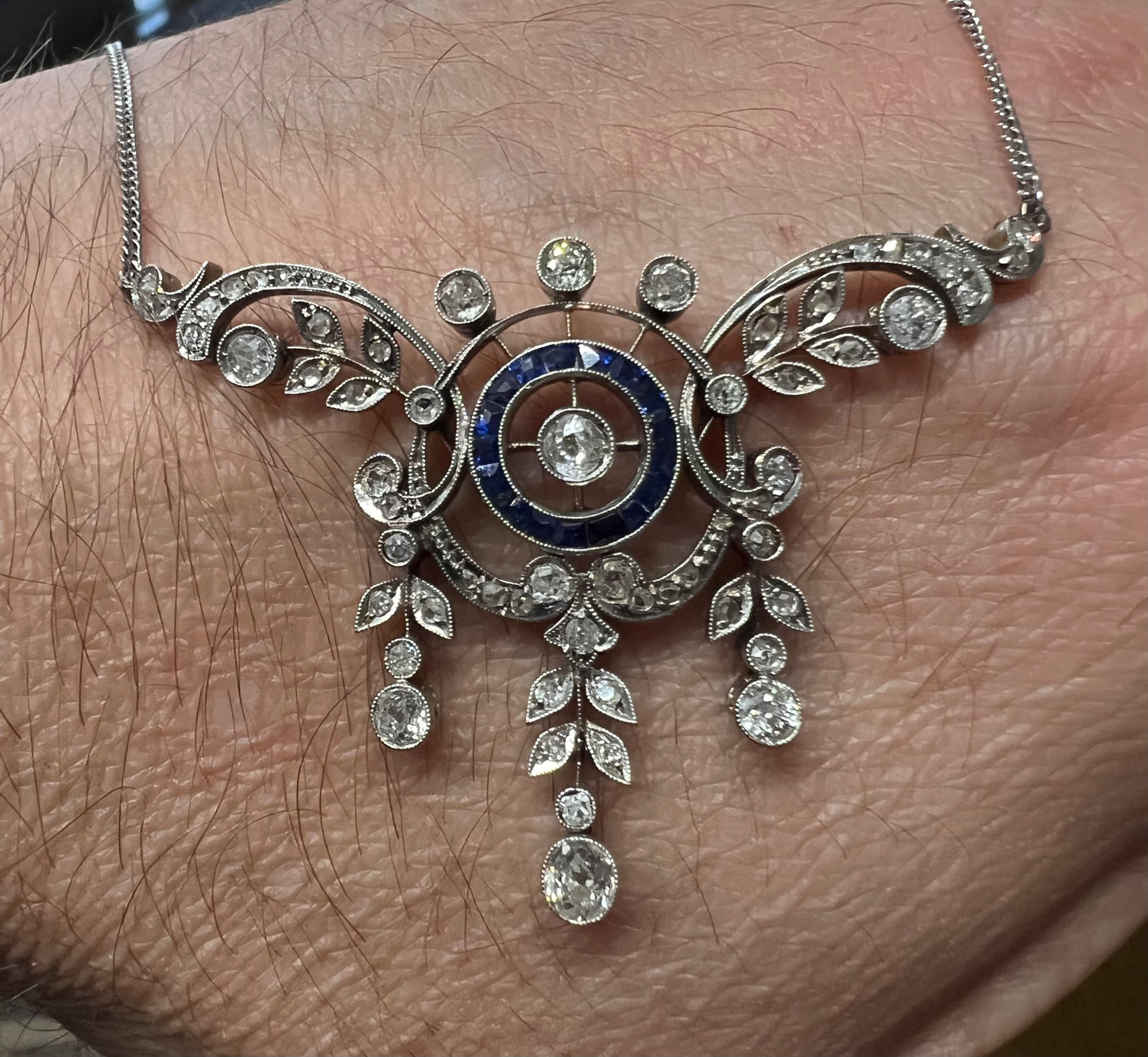 Antique Belle Époque diamond 18ct White Gold Sapphire Lavalier Necklace