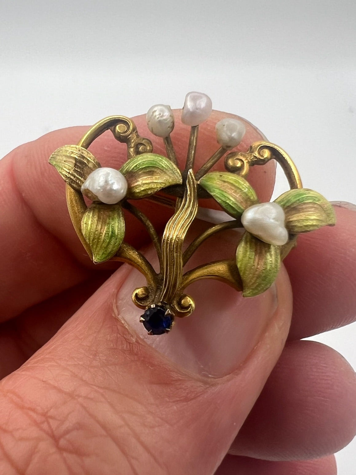Sweet Gold Pearl Sapphire Enamel Art Nouveau Brooch Pin / Pendant