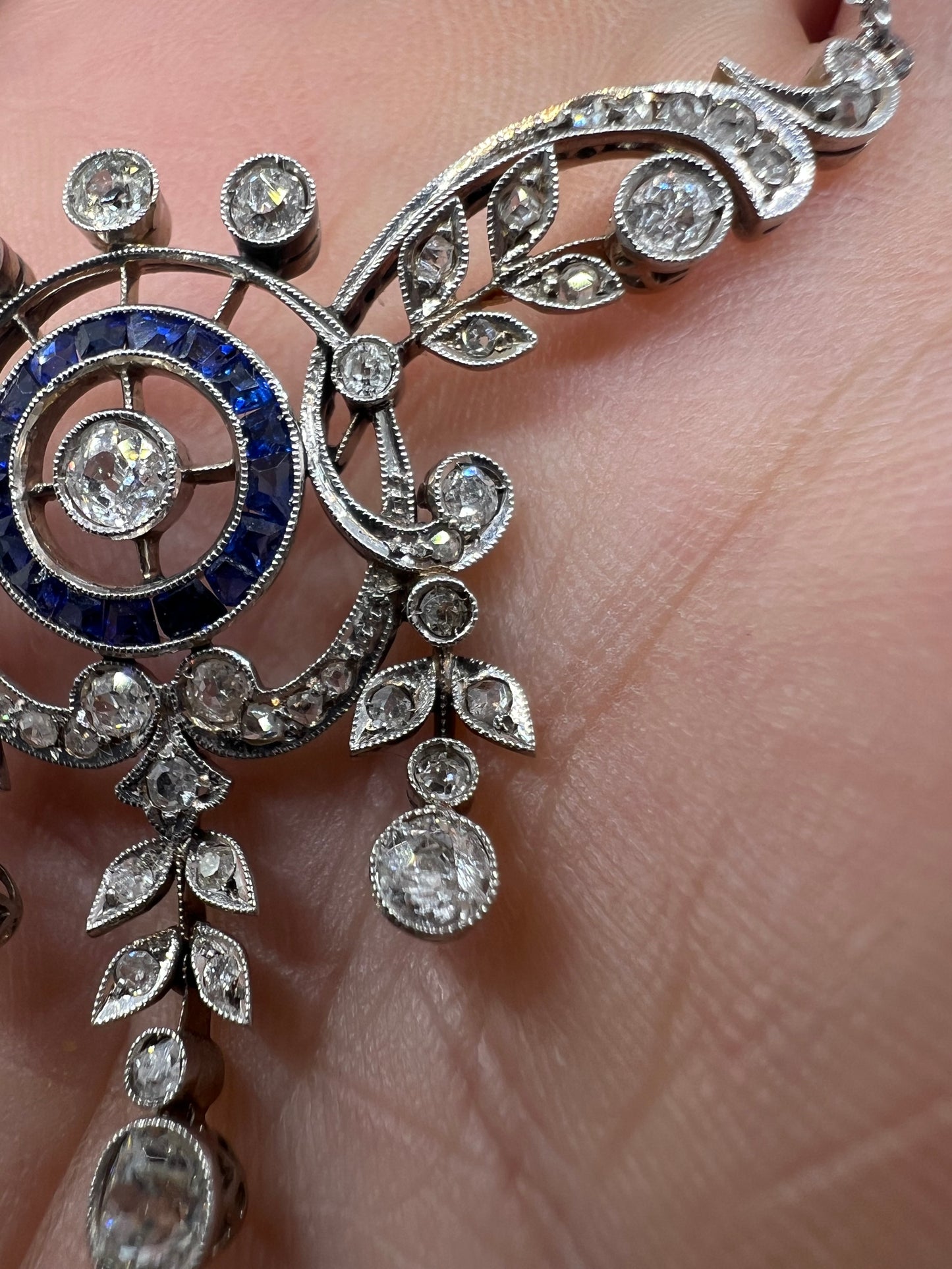 Antique Belle Époque diamond 18ct White Gold Sapphire Lavalier Necklace