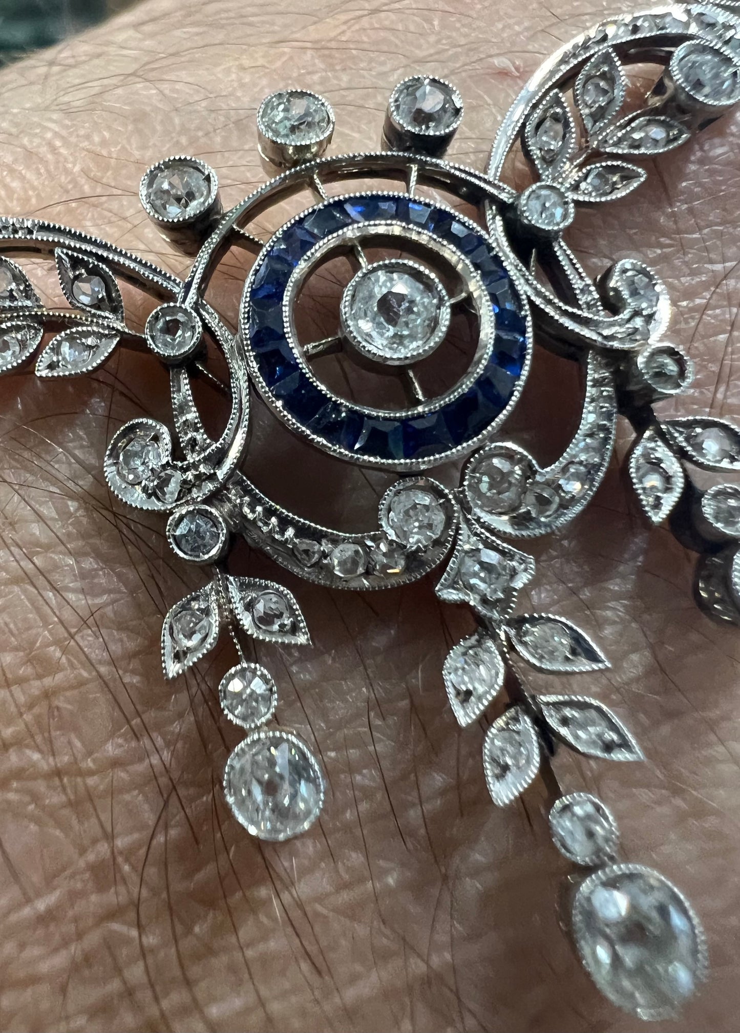Antique Belle Époque diamond 18ct White Gold Sapphire Lavalier Necklace