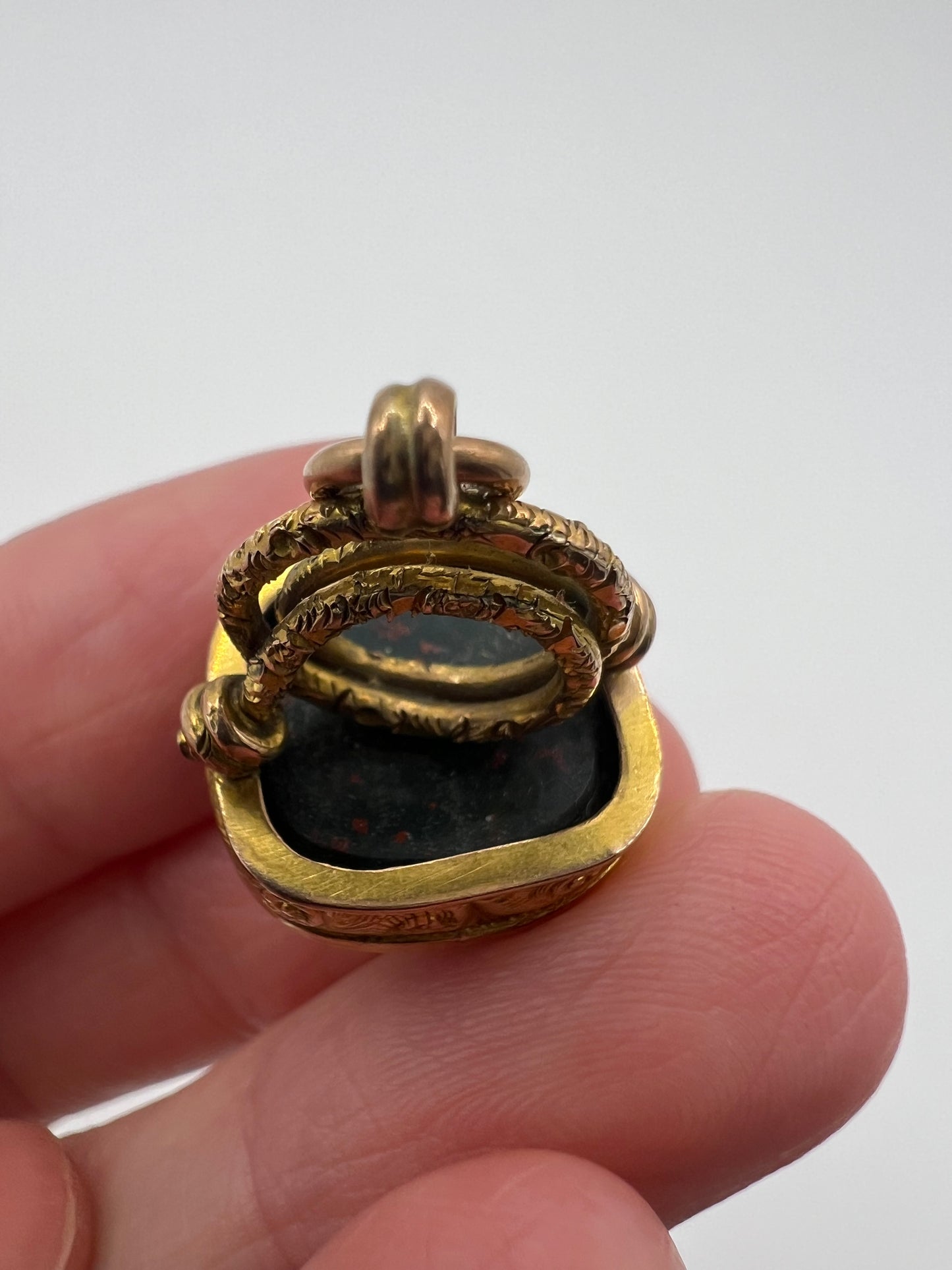 Victorian Bloodstone Hallmarked 9ct Gold Fob Pendant
