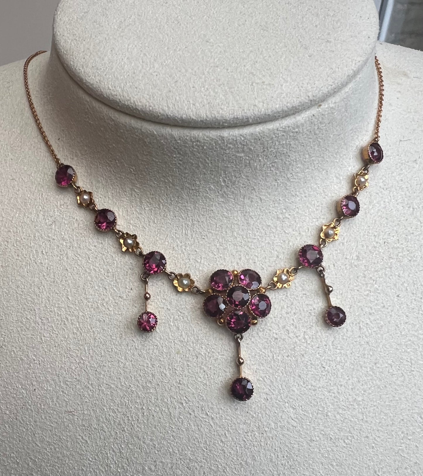 Pretty Murrle Bennett Bennet Almandine Garnet And Gold Antique Flower Necklace