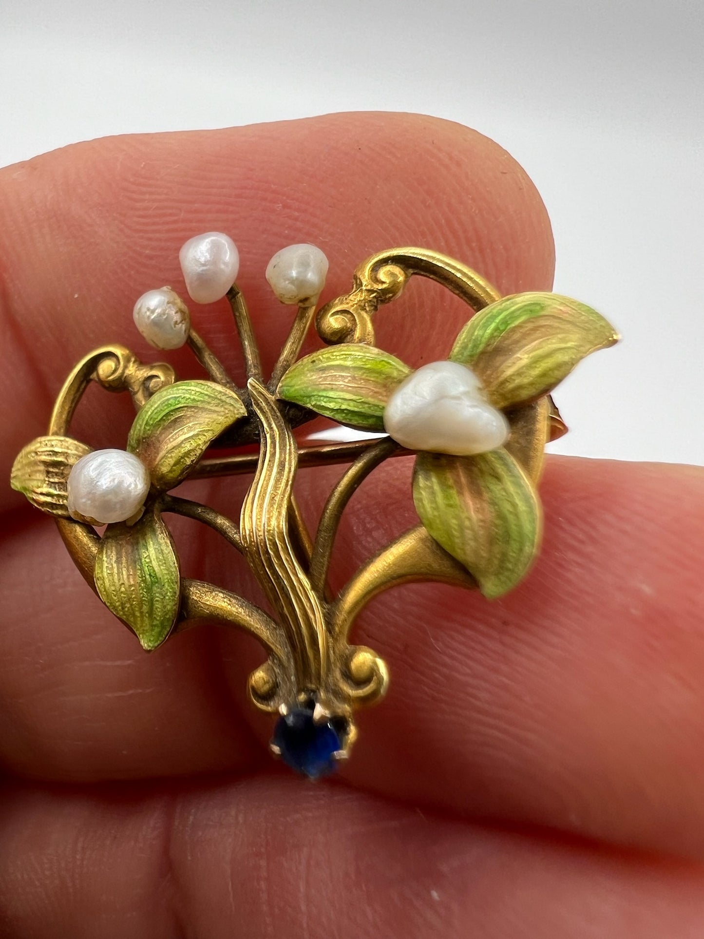Sweet Gold Pearl Sapphire Enamel Art Nouveau Brooch Pin / Pendant