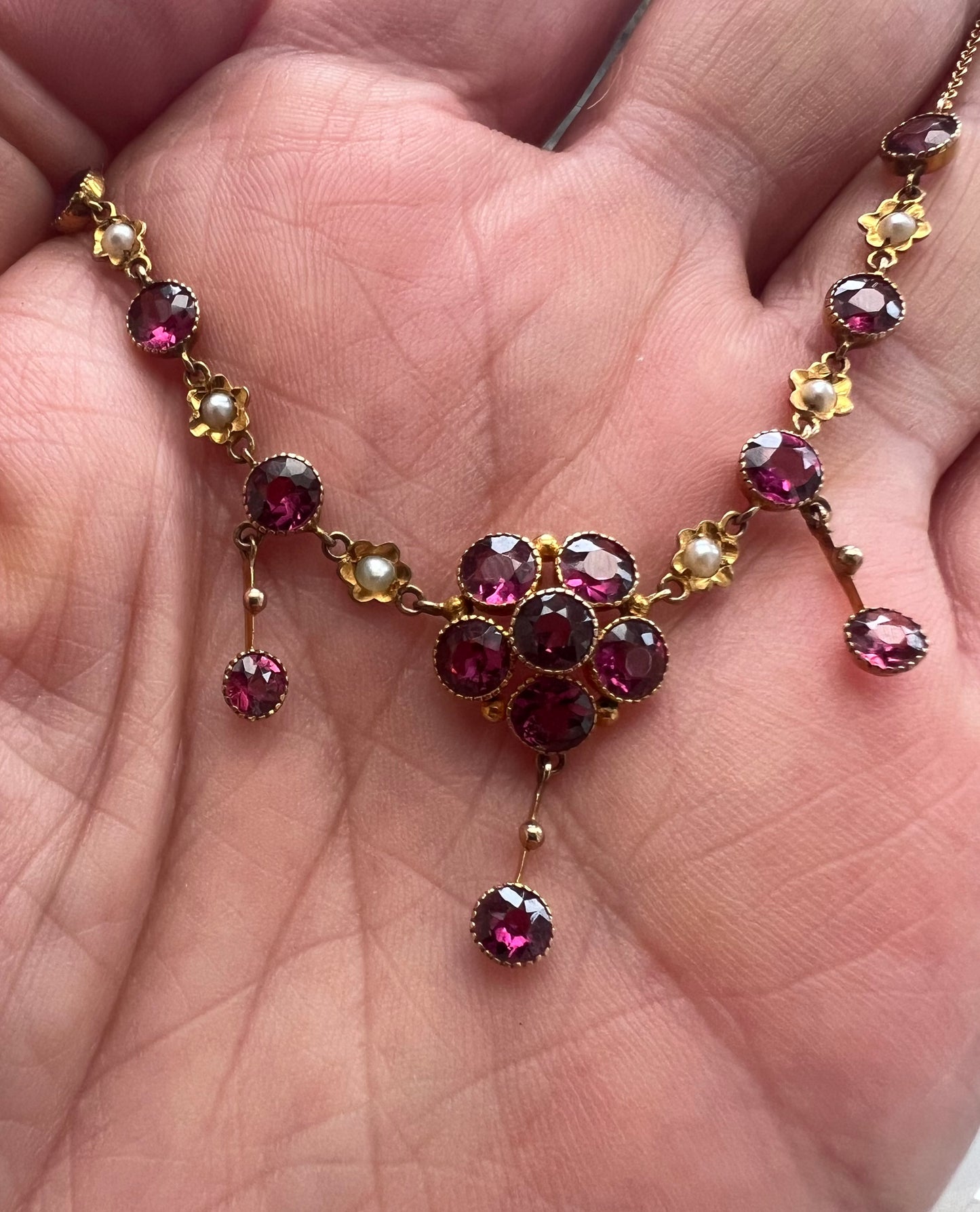 Pretty Murrle Bennett Bennet Almandine Garnet And Gold Antique Flower Necklace