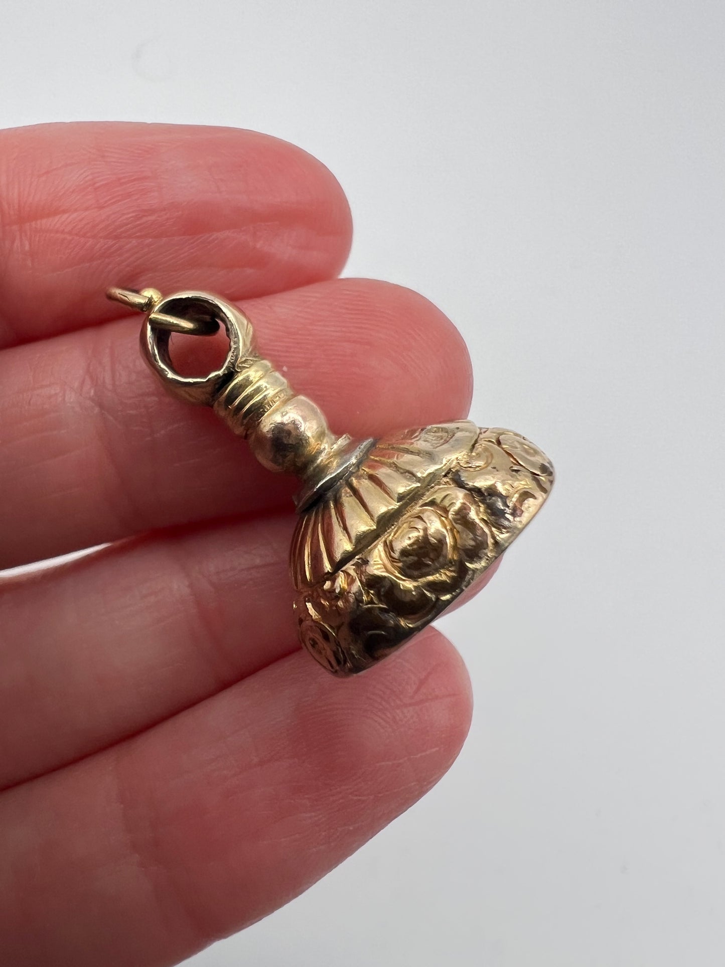 Amethyst Intaglio Victorian Gold Cased Fob Seal CI, IC, CJ, JC initials
