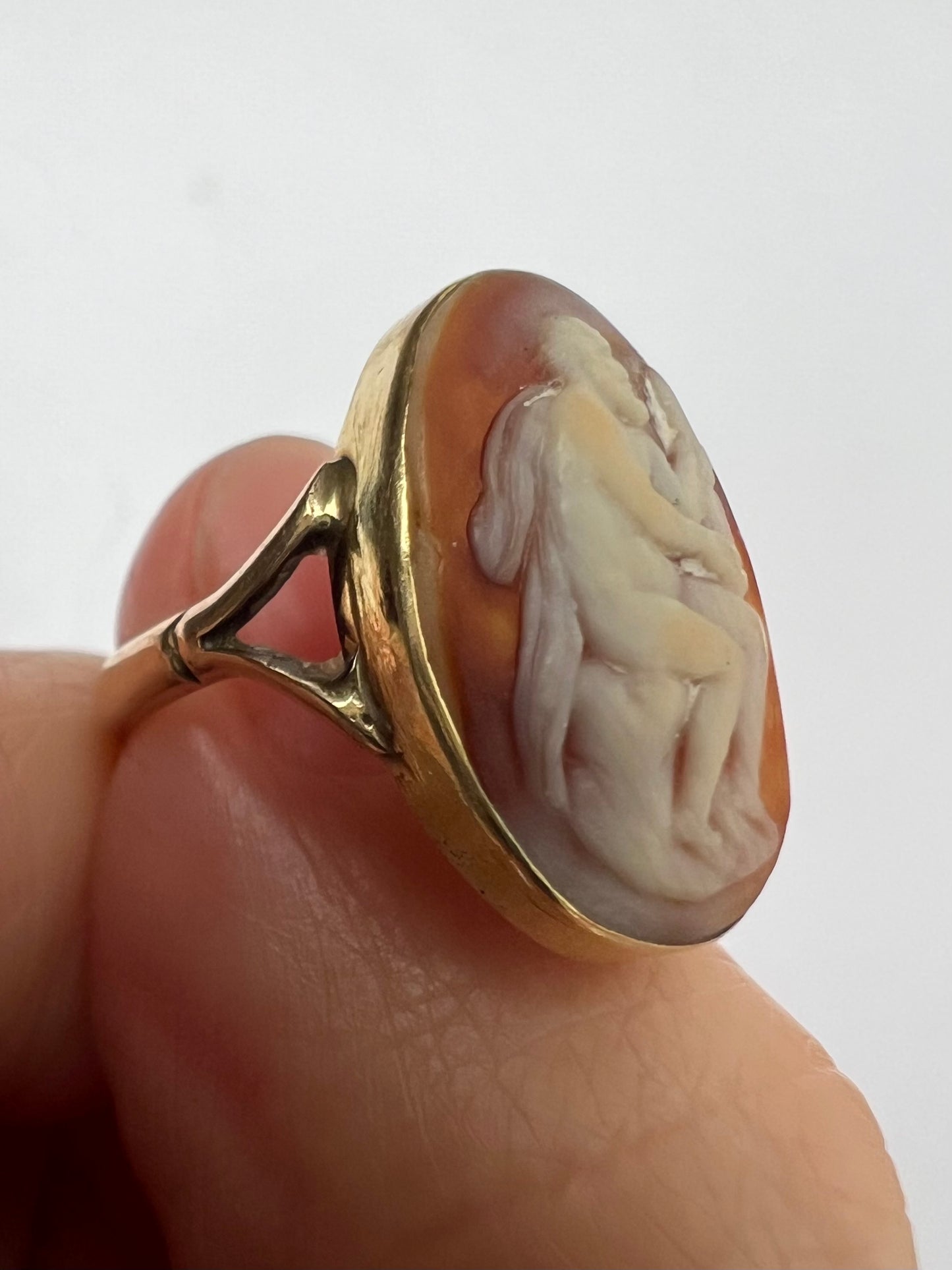 Unusual Antique Cameo Gold Pinky Ring