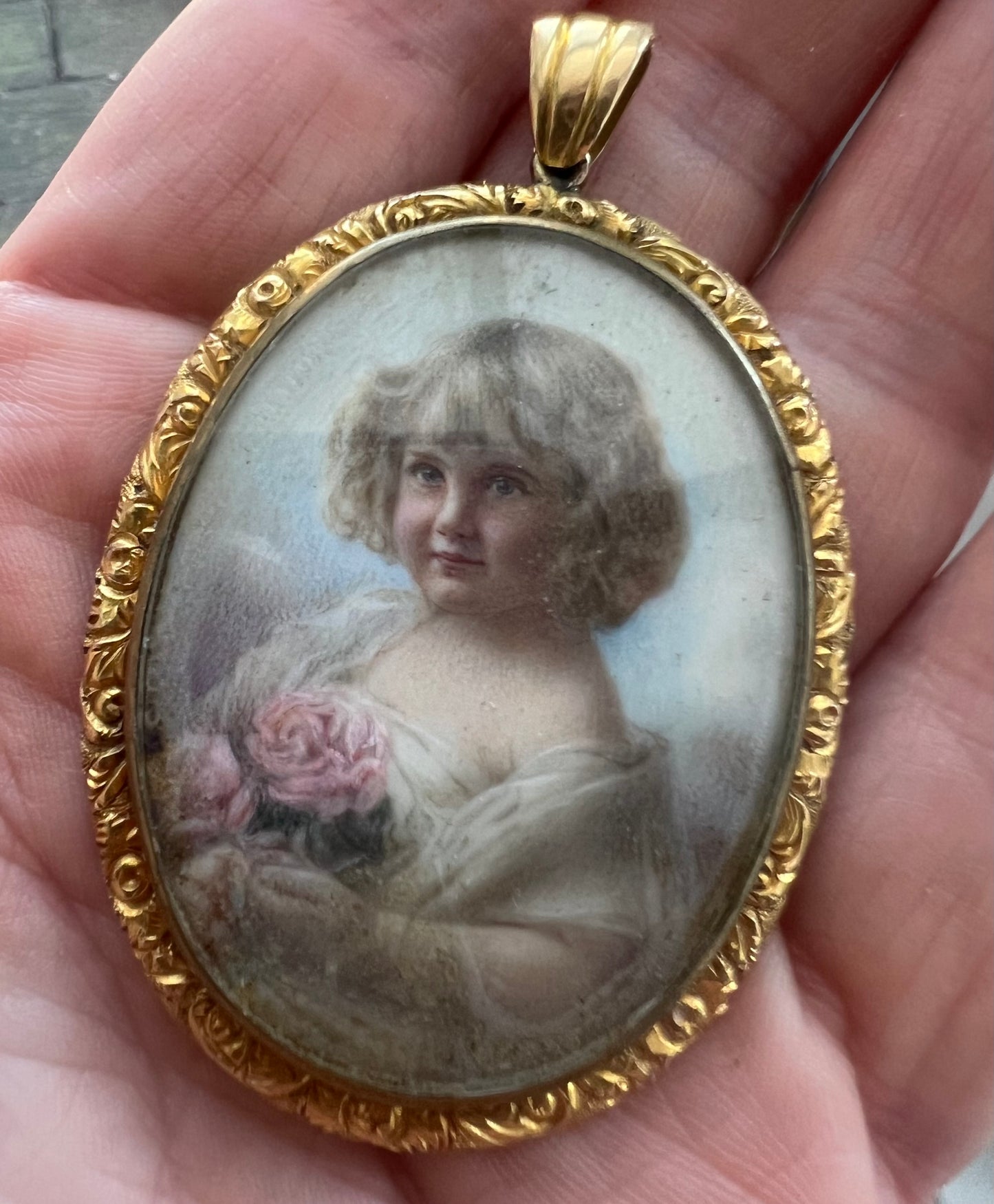 Sentimental Victorian Locket Miniature Of Pretty Girl