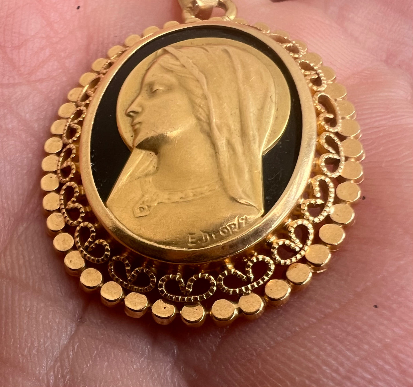 Emile Dropsy Religious Madonna 18ct Gold French Pendant