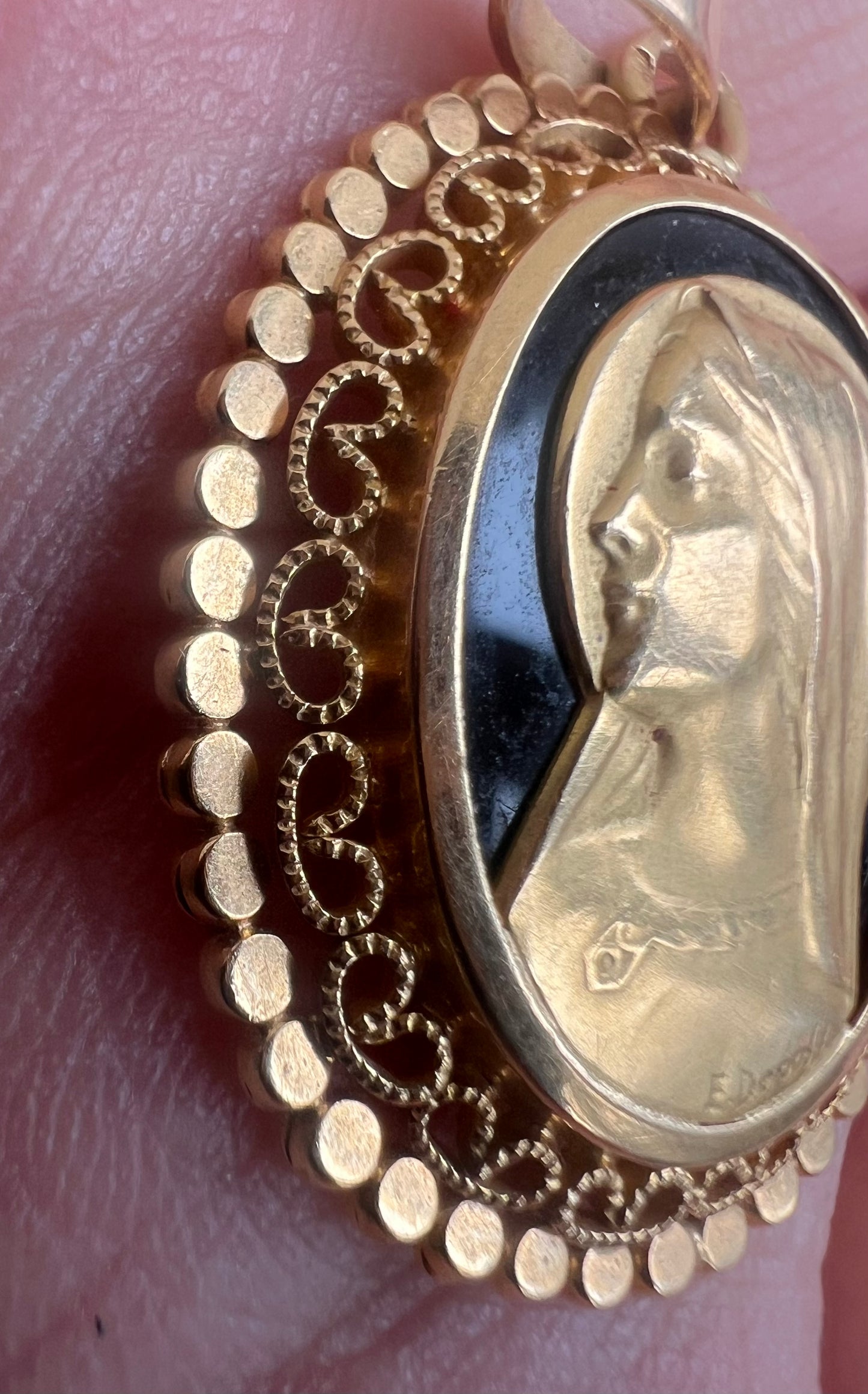 Emile Dropsy Religious Madonna 18ct Gold French Pendant