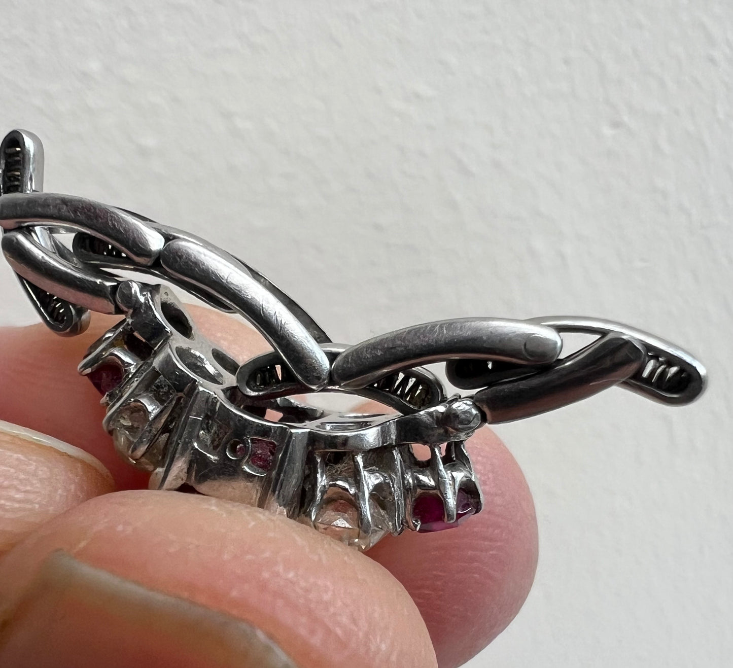 *Awaiting Lab Report* Very Unusual 1940s 50s Expanding Ruby Diamond Platinum Ring