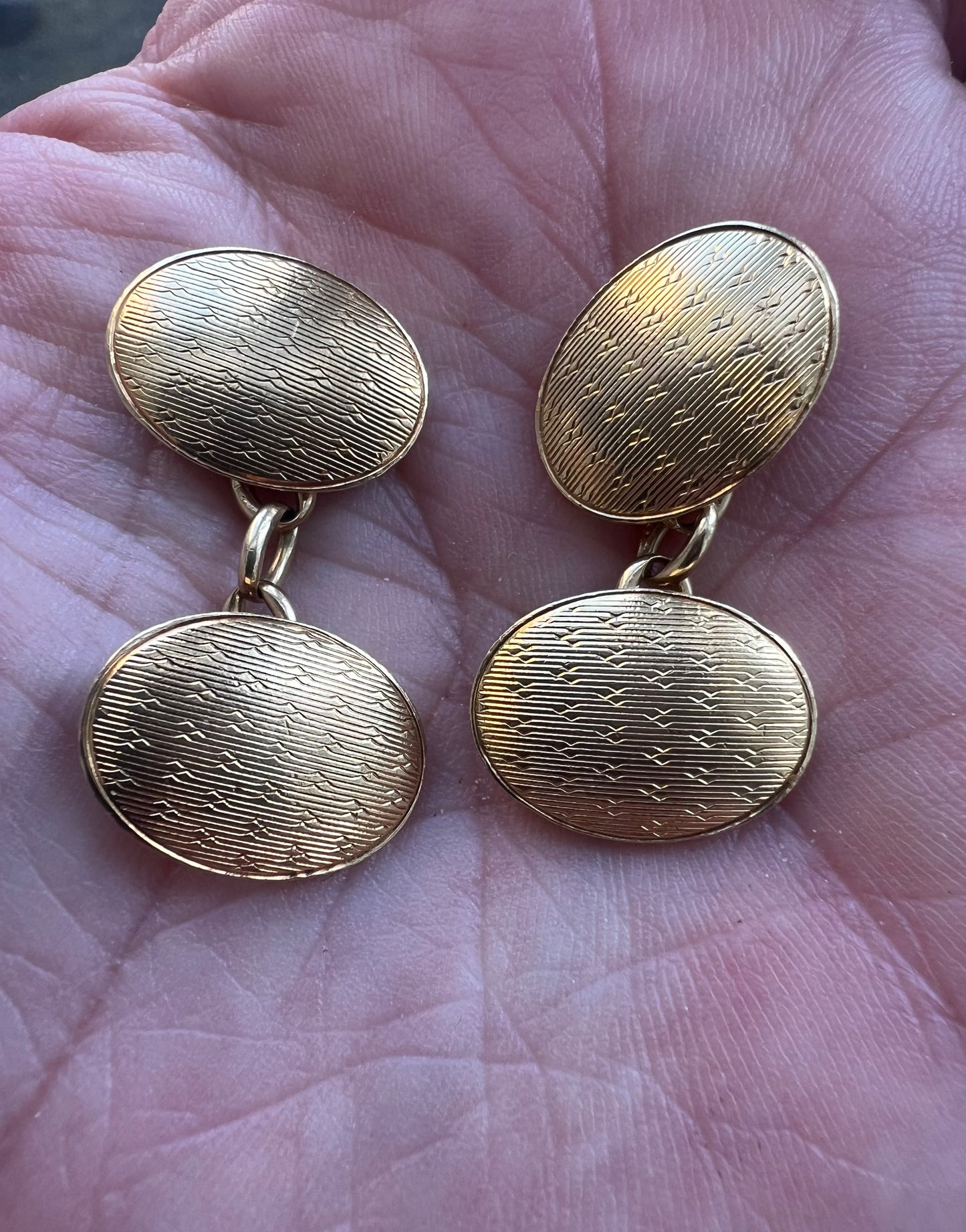 Heavy Art Deco Solid 18ct Gold Engine Turned Oval Double Cufflinks