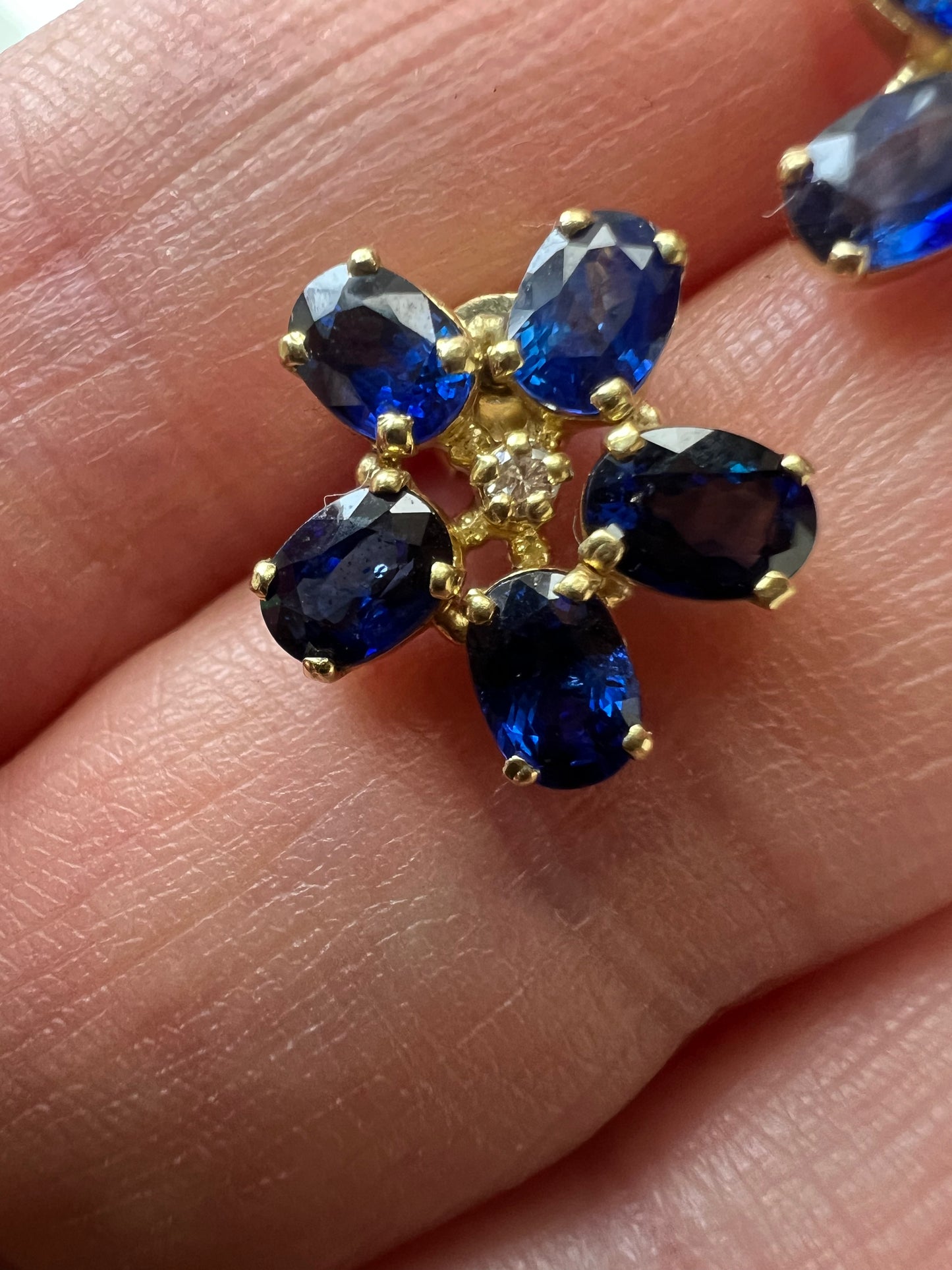 Sapphire 18ct Gold Diamond Flower Forget Me Not Earrings