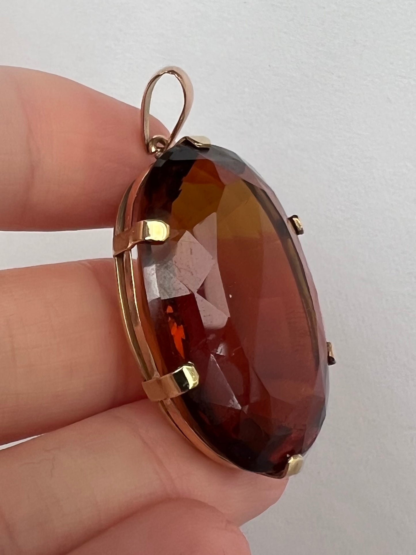 Very Large Sherry Madeira Citrine Gold Pendant