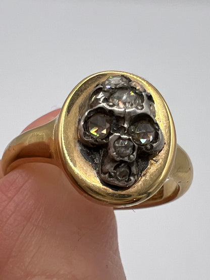 Memento Mori Gents 18ct Gold Gent's Skull Poison Or Locket Ring With Diamond Eyes