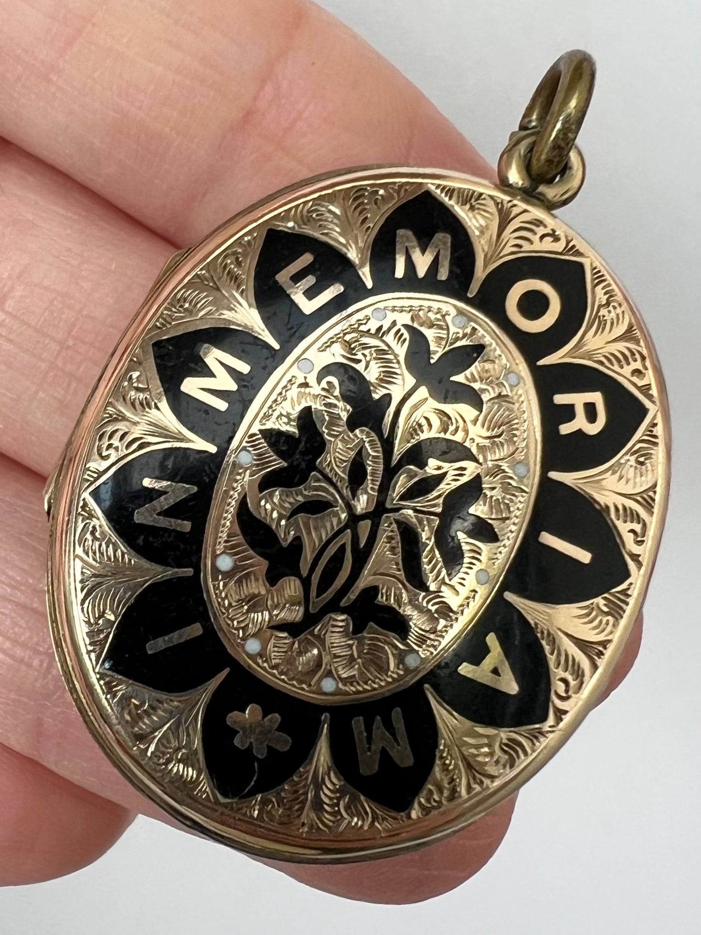 Victorian Gold Enamel In Memoriam Mourning Locket