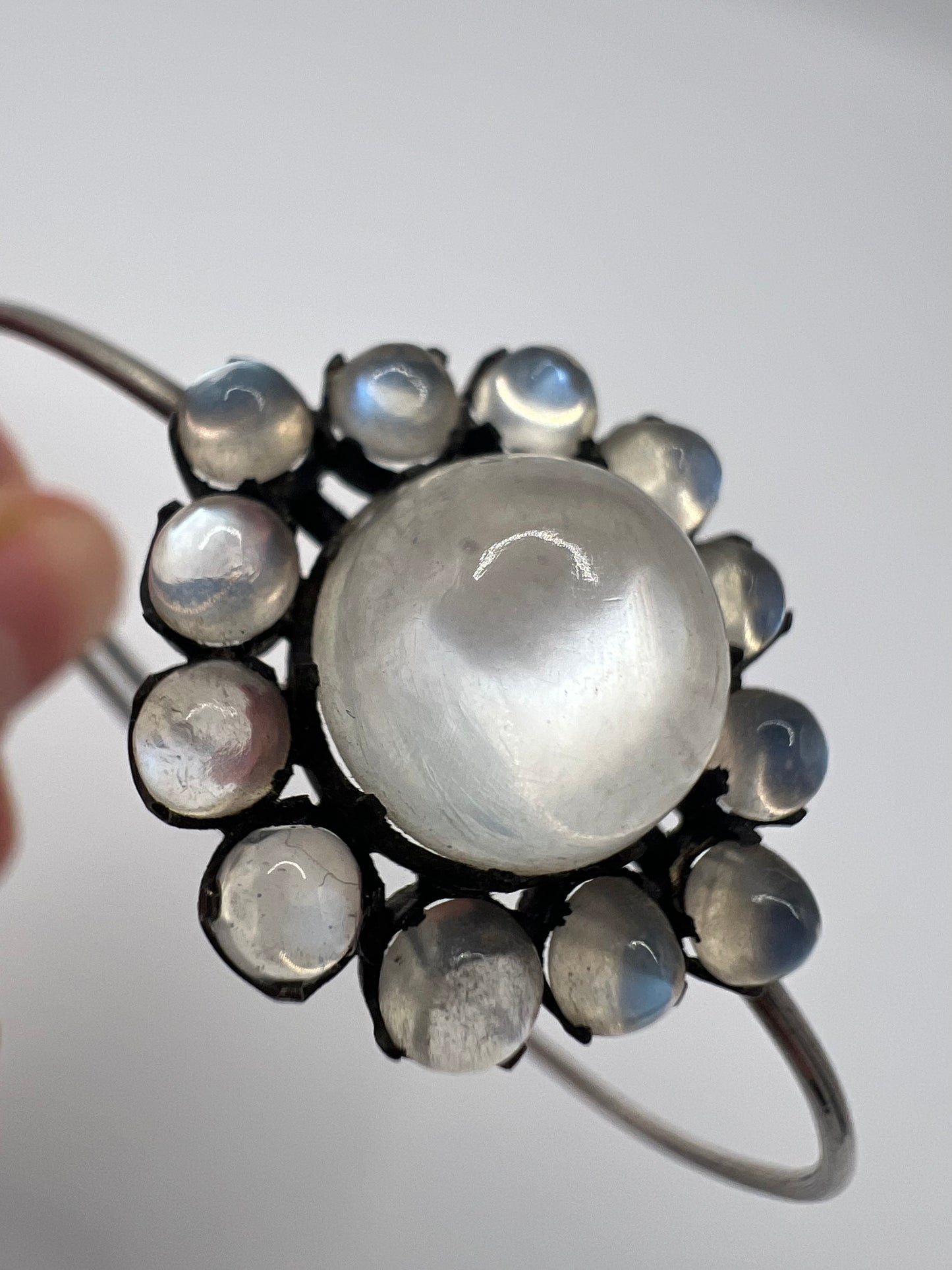 Arts And Crafts Simple Silver Moonstone Daisy Cluster Bangle