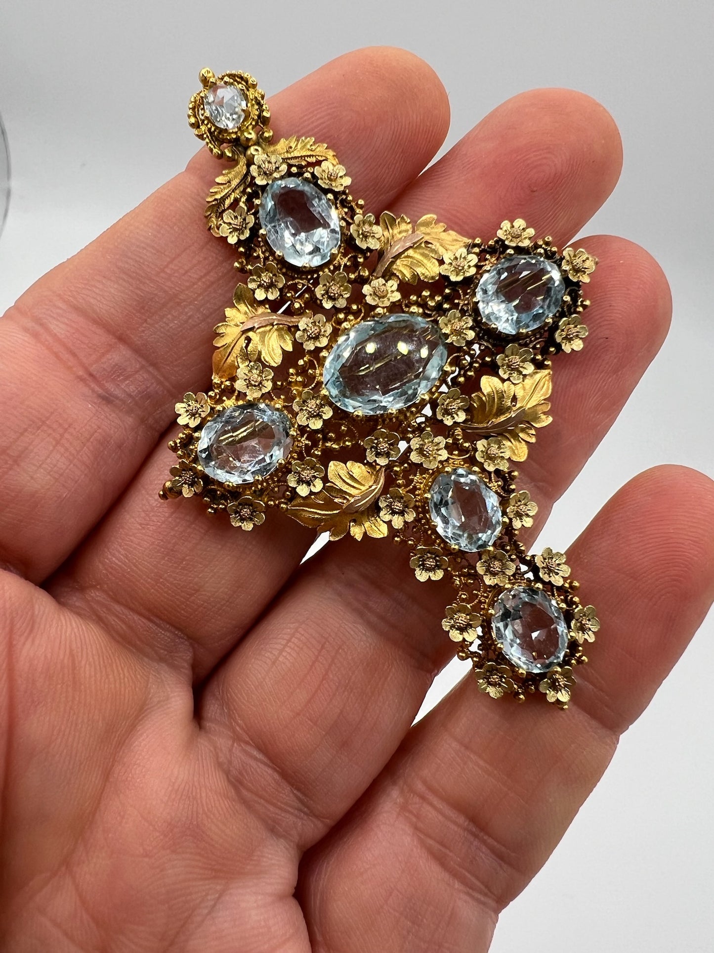 Outstanding William IV Aquamarine Gold Cross Brooch Pendant