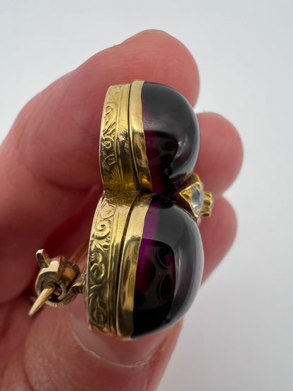 Almandine Garnet Diamond Gold Trefoil Brooch