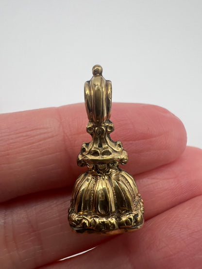 Victorian Chalcedony Gold Cased Milky Fob Seal Pendant