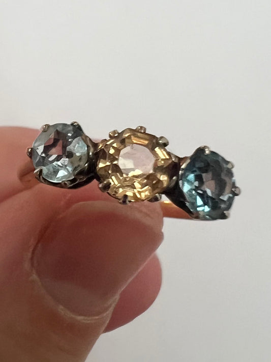 Peach Pink Topaz & Aquamarine 3 Stone Harlequin Pastel Colour Ring in 18ct Gold