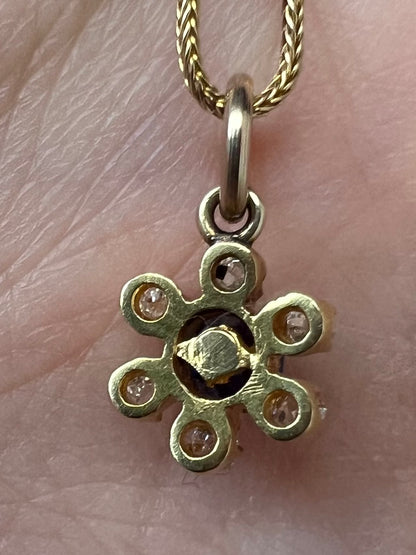 Inc Chain - Finest Quality Tiny 22ct Gold Sapphire Diamond Flower Pendant & 9ct Chain