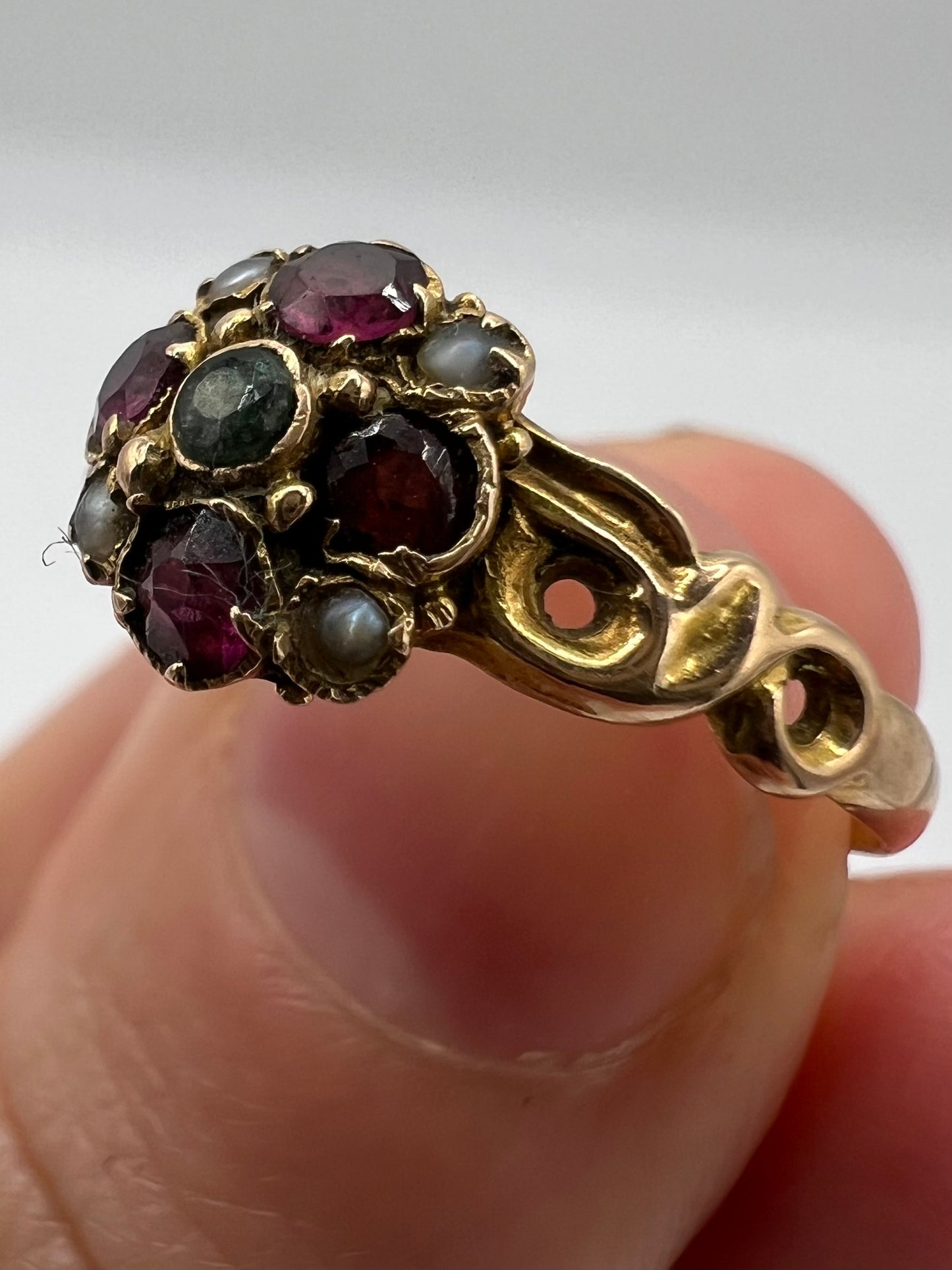 1864 Victorian 15ct Gold Almandine Garnet Emerald Pearl Ring