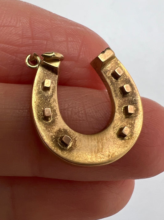 Lucky 15ct Gold Horseshoe Lucky Charm Pendant