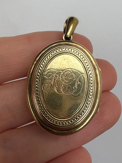 15ct Gold Heart-breaking Memorial Locket Remembering 2 Children