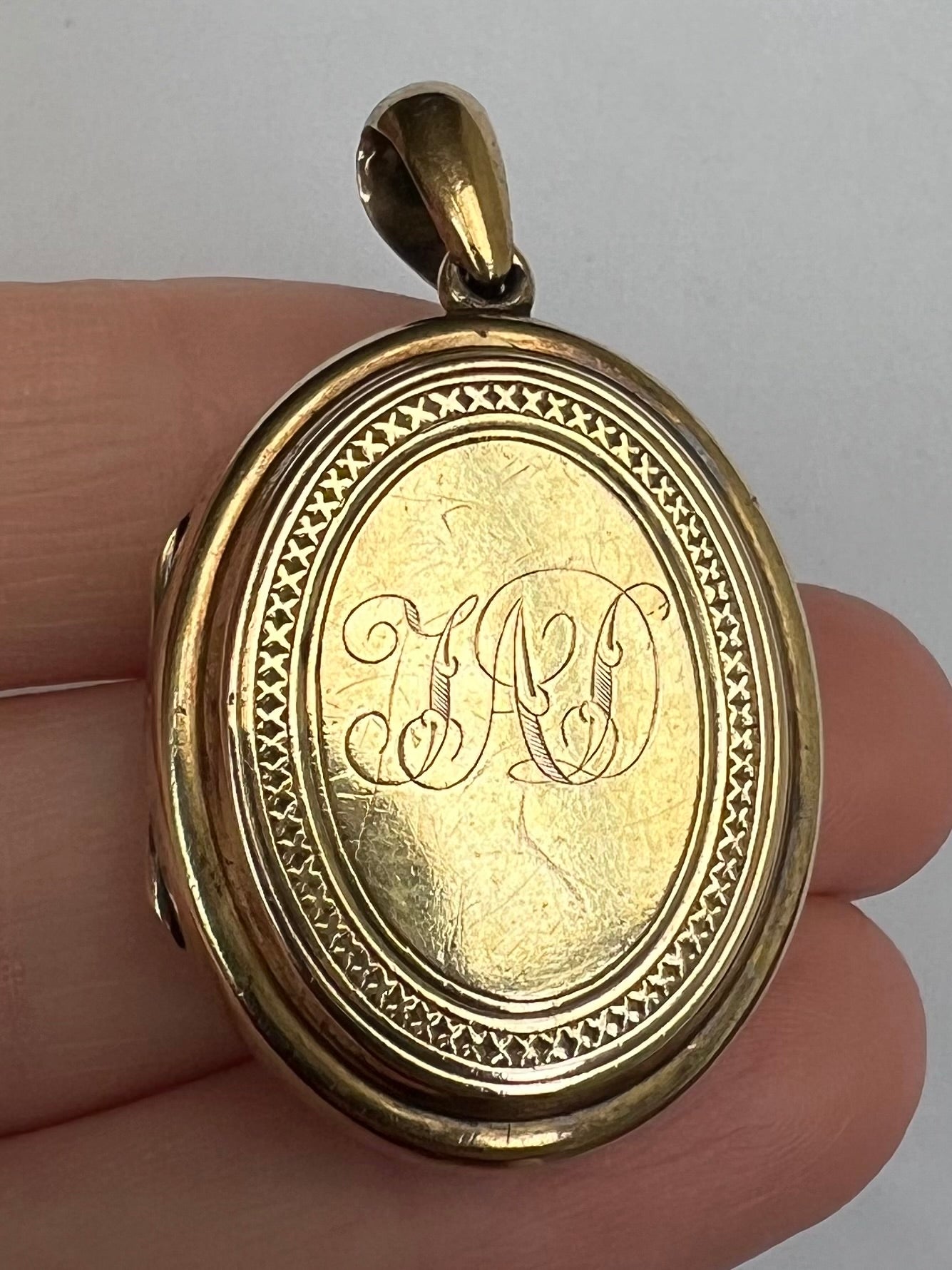 15ct Gold Heart-breaking Memorial Locket Remembering 2 Children