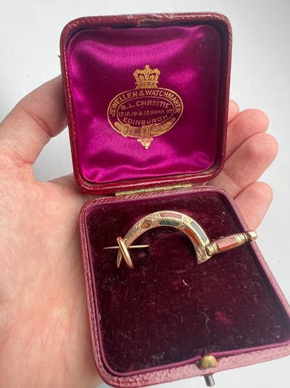 Scottish Wedding Gents Posy Holder R.L Christie Edinburgh Rare Gold Scimitar Pebble Jewellery Brooch