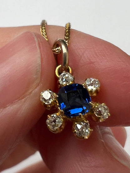 Inc Chain - Finest Quality Tiny 22ct Gold Sapphire Diamond Flower Pendant & 9ct Chain