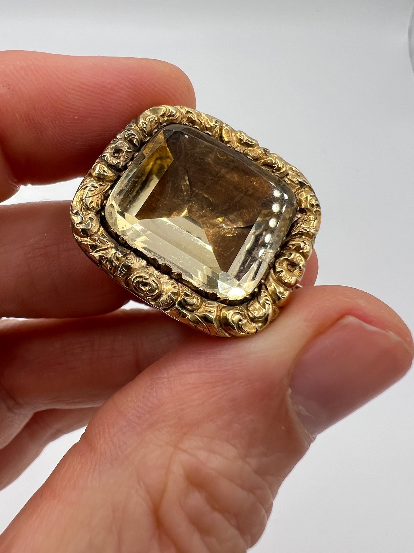 Georgian 9ct Gold Citrine Brooch Pin
