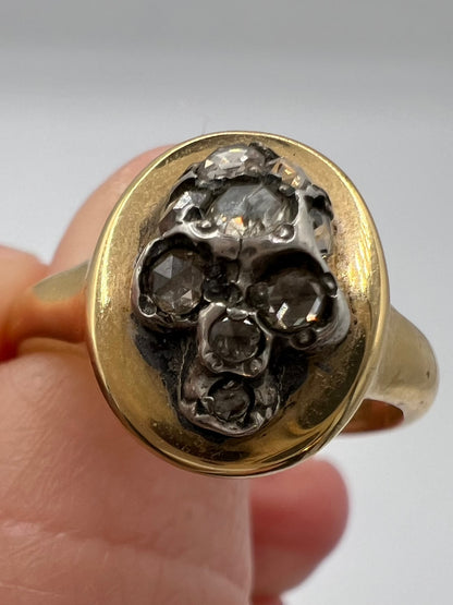 Memento Mori Gents 18ct Gold Gent's Skull Poison Or Locket Ring With Diamond Eyes
