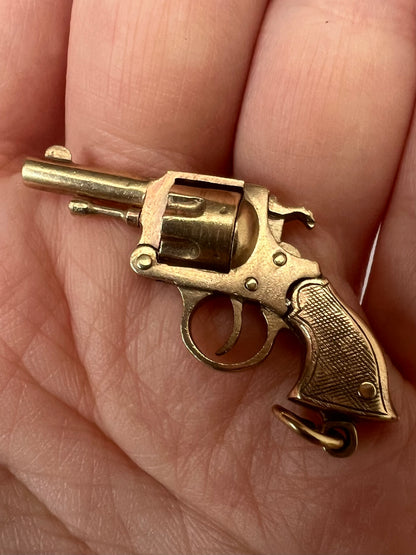 9ct Solid Gold Working Smith & Wesson Revolver Charm Pendant with Moving Parts - Reserved Pls Enquire