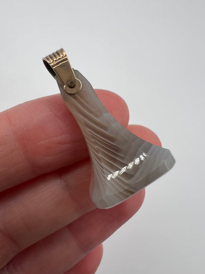 Cute Victorian Montrose Agate & Gold Sottish Thistle Intaglio Fob