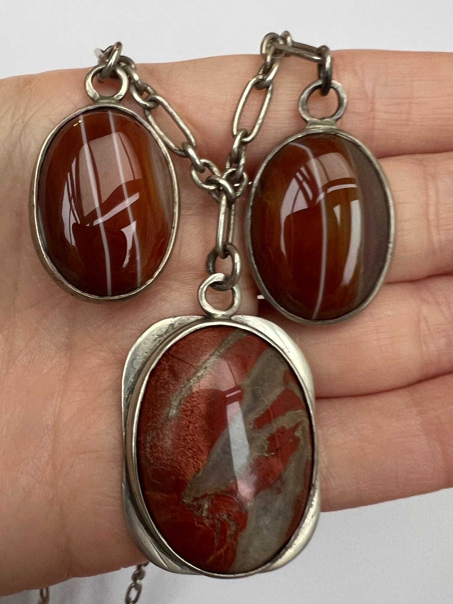 Scottish Arts & Crafts Silver Agate Pebble Necklace