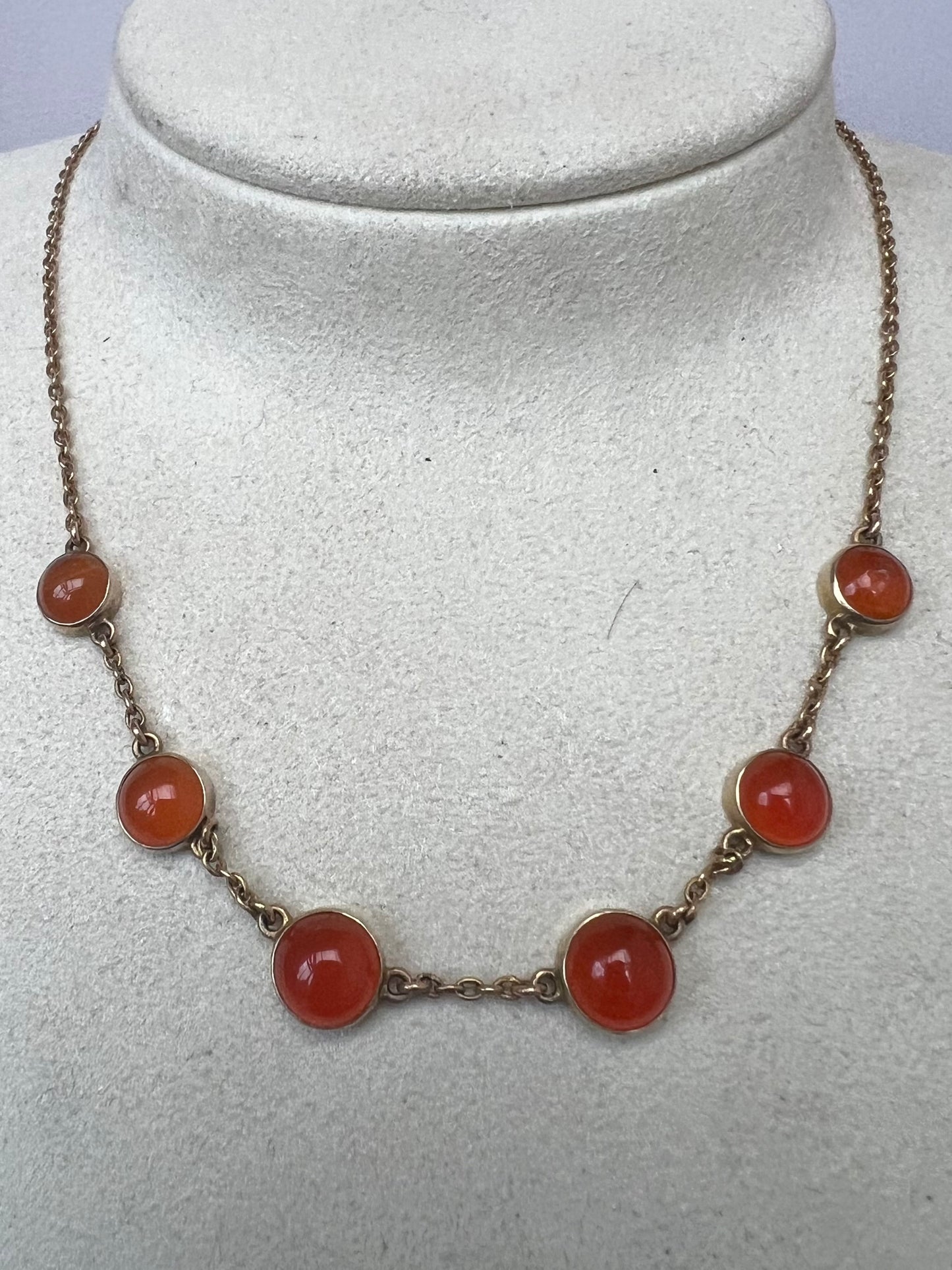Sweet 15ct Gold Edwardian Carnelian Riviere Cabochon Necklace