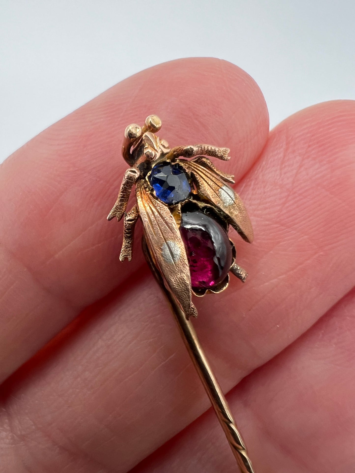 Velvet Boxed Victorian Fly Gold Sapphire Garnet Stick Pin