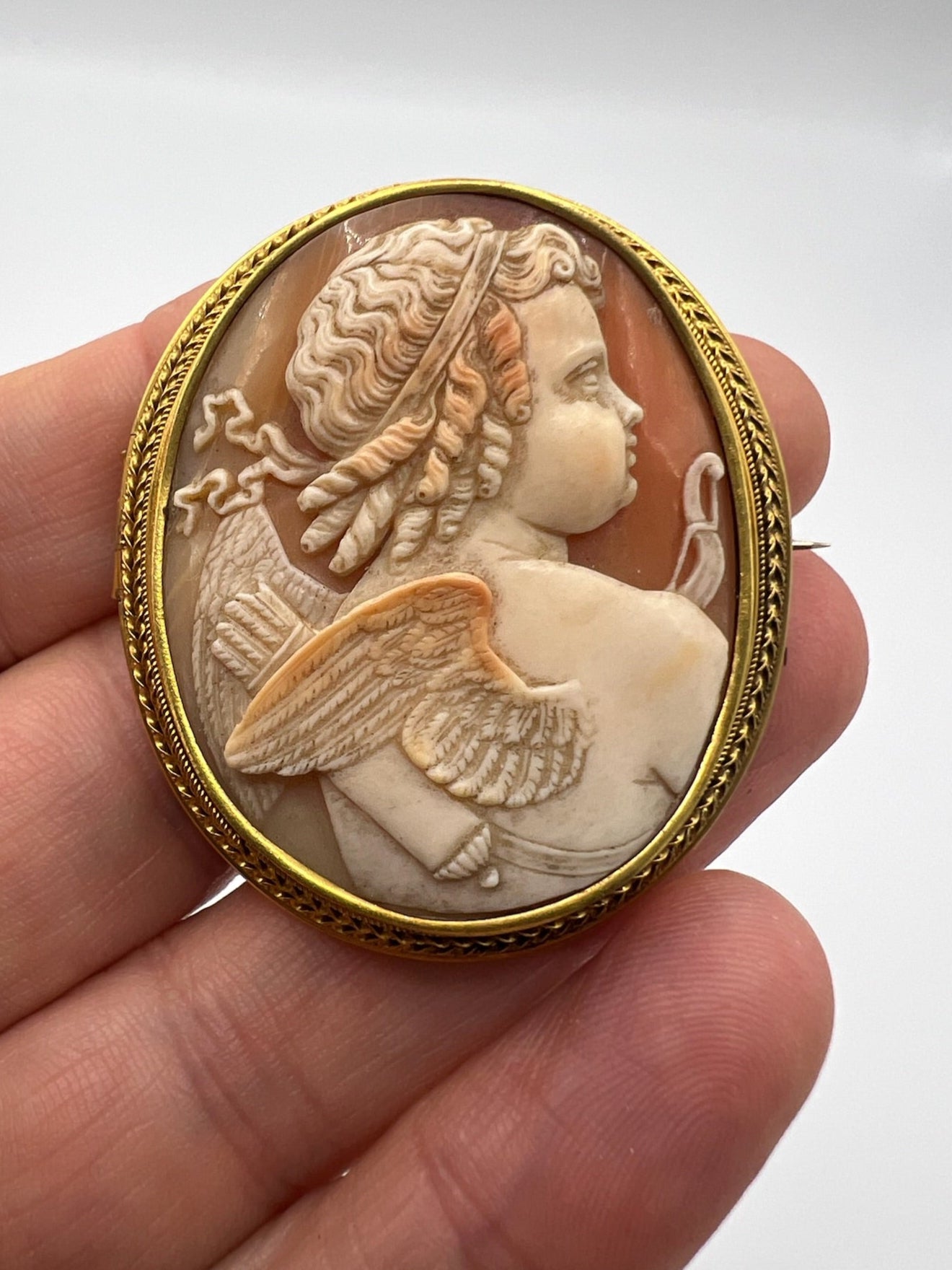 Victorian Cupid Cameo Brooch In 18ct Gold Frame