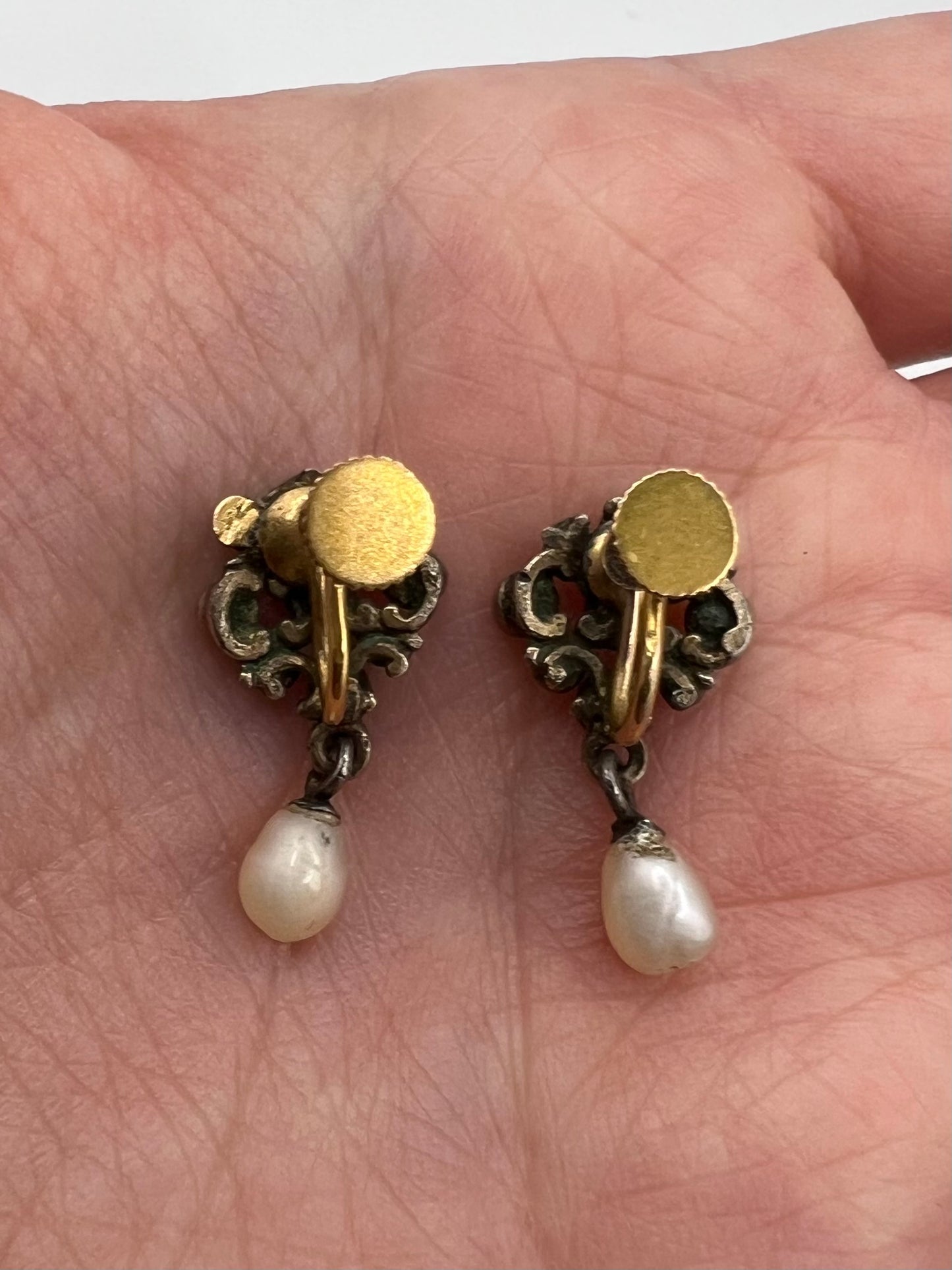 Austro Hungarian Antique Emerald Pearl Gold Silver Screw Back Earrings