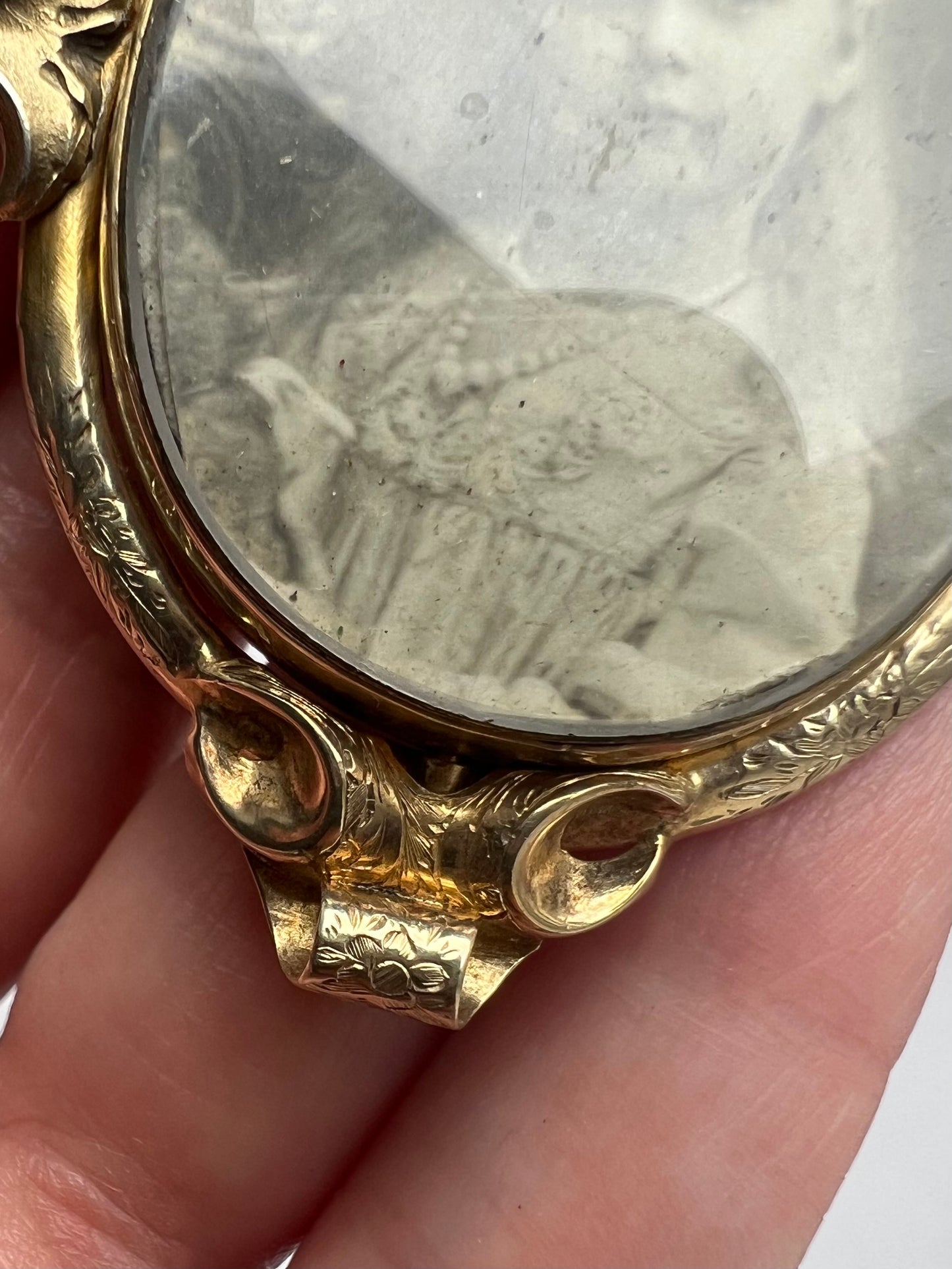 Unusual Picture Locket Swivel Brooch Solid 9ct Gold and Enamel Flowers