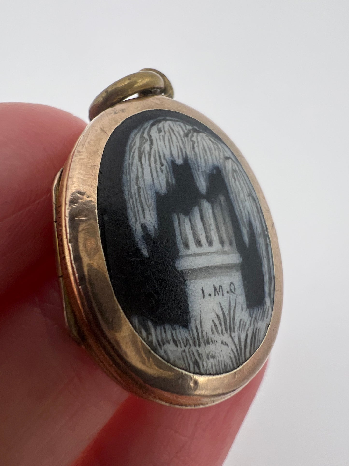 Classical Georgian Gold Enamel IMO Memorial Locket