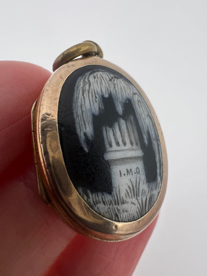 Classical Georgian Gold Enamel IMO Memorial Locket