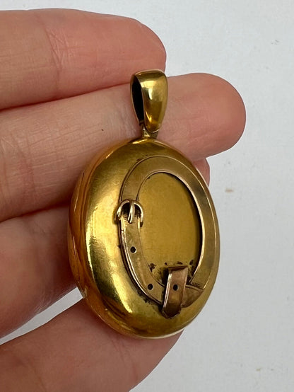 Very Tactile Solid 18ct Gold Victorian Possibly Georgian Locket With Mourning Hair Work