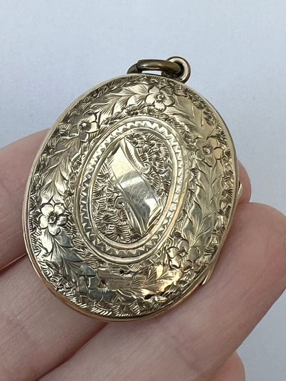 Victorian Gold Enamel In Memoriam Mourning Locket