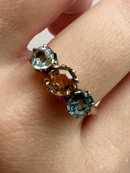 Peach Pink Topaz & Aquamarine 3 Stone Harlequin Pastel Colour Ring in 18ct Gold